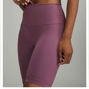 Lululemon Wunder Train High Rise Short 8” in Vintage Plum Size 8